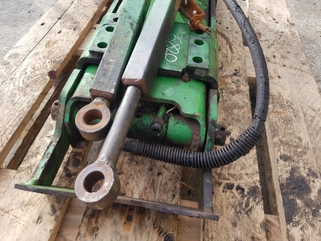 John Deere 6920, 6820, 6810, 6910 Pick Up Hitch Frame Al229594, Al220949 - قارنة توصيل هيدروليكي - الآلات الزراعية: صورة 5 John Deere 6920, 6820, 6810, 6910 Pick Up Hitch Frame Al229594, Al220949 - قارنة توصيل هيدروليكي - الآلات الزراعية: صورة 5