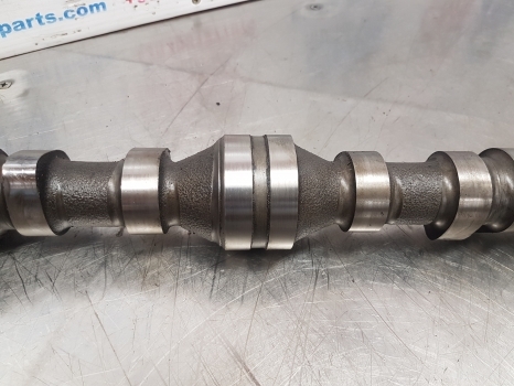 Lamboghini 1056, R1156, R1256 Engine Camshaft 0.047.1310.0, 0.047.1310.0/20 - عمود الكامات - جرار: صورة 3 Lamboghini 1056, R1156, R1256 Engine Camshaft 0.047.1310.0, 0.047.1310.0/20 - عمود الكامات - جرار: صورة 3