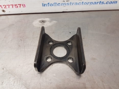 Lamboghini 1056, R714, R724, R584 Fuel Pump Support 0.041.1615.0, 0.053.1615.0 - مضخة وقود - جرار: صورة 3 Lamboghini 1056, R714, R724, R584 Fuel Pump Support 0.041.1615.0, 0.053.1615.0 - مضخة وقود - جرار: صورة 3