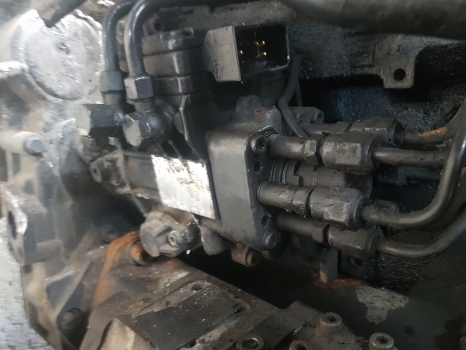 Landini Mythos Tdi 115 Mf 6465 Fuel Injection Pump Perkins 2644p502, 2644p502r - مضخة وقود - الآلات الزراعية: صورة 2 Landini Mythos Tdi 115 Mf 6465 Fuel Injection Pump Perkins 2644p502, 2644p502r - مضخة وقود - الآلات الزراعية: صورة 2
