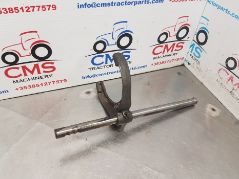 Manitou 728.4, Mt728-4, Mt928-4, Transmission Fork Assy 109580, 109582 - نقل الحركة: صورة 3 Manitou 728.4, Mt728-4, Mt928-4, Transmission Fork Assy 109580, 109582 - نقل الحركة: صورة 3
