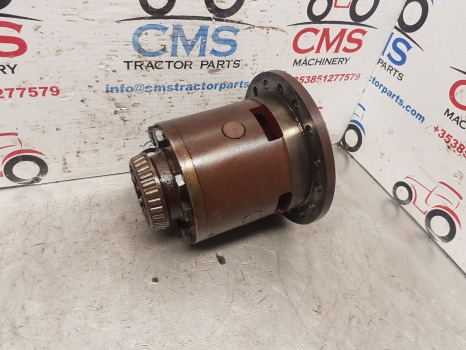 Manitou Mt425cp, Caterpillar Th62 , 172/160 Clark Hurth Differential 7380400104 - المحور الأمامي: صورة 1 Manitou Mt425cp, Caterpillar Th62 , 172/160 Clark Hurth Differential 7380400104 - المحور الأمامي: صورة 1
