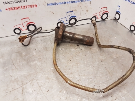 Massey Ferguson 3000, 5400, 6100, 6200, 6400 Ser 6160 Load Sensor Pin 3713763m1 - جهاز استشعار - جرار: صورة 3 Massey Ferguson 3000, 5400, 6100, 6200, 6400 Ser 6160 Load Sensor Pin 3713763m1 - جهاز استشعار - جرار: صورة 3
