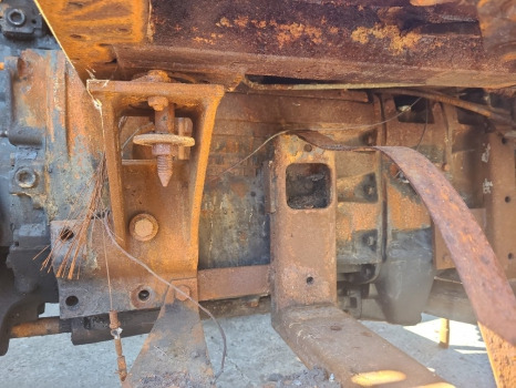 Massey Ferguson 4355 Transmission Gearbox For Parts - صندوق التروس - جرار: صورة 1 Massey Ferguson 4355 Transmission Gearbox For Parts - صندوق التروس - جرار: صورة 1