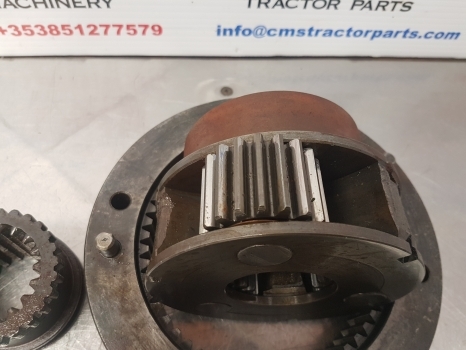 Massey Ferguson 50b, Mf50b Transmission Planetary Reduction Assembly - نقل الحركة - جرافة حفار: صورة 5 Massey Ferguson 50b, Mf50b Transmission Planetary Reduction Assembly - نقل الحركة - جرافة حفار: صورة 5