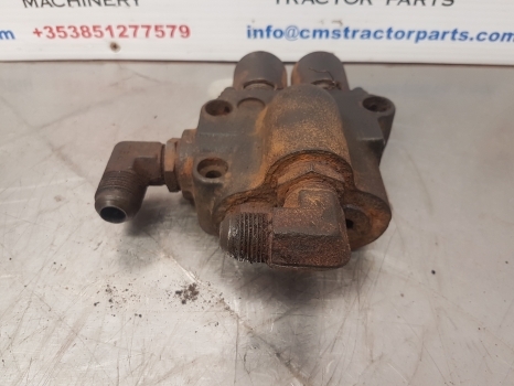 Massey Ferguson 5455 Hydraulic Pressure Valve Body 3794879m3 - صمام هيدروليكي - جرار: صورة 4 Massey Ferguson 5455 Hydraulic Pressure Valve Body 3794879m3 - صمام هيدروليكي - جرار: صورة 4