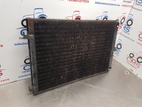 Massey Ferguson 6150, 4700, 5700, 6700 Ser Exchanger Condender, Cooler 4377730m4 - نظام التبريد - جرار: صورة 4 Massey Ferguson 6150, 4700, 5700, 6700 Ser Exchanger Condender, Cooler 4377730m4 - نظام التبريد - جرار: صورة 4