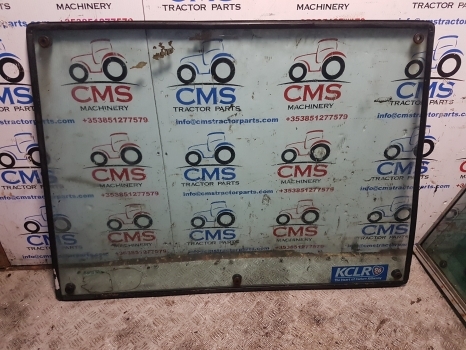Massey Ferguson 690, 665, 698, 699 Cab Front Glass Windscreen Tg1246 - الزجاج الأمامي - جرار: صورة 2 Massey Ferguson 690, 665, 698, 699 Cab Front Glass Windscreen Tg1246 - الزجاج الأمامي - جرار: صورة 2