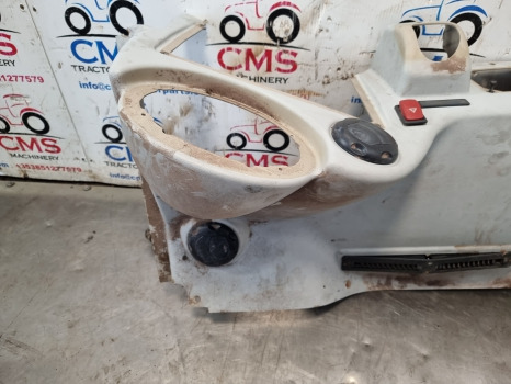 الكابينة والداخلية Massey Ferguson 9306, Th Series Cab Interior Panel 3971870m1, 3971065m1: صورة 6