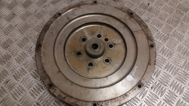 Massey Ferguson Flywheel Assembly With Ring Gear 0410236, 3121h002 - دولاب الموازنة - جرار: صورة 5 Massey Ferguson Flywheel Assembly With Ring Gear 0410236, 3121h002 - دولاب الموازنة - جرار: صورة 5