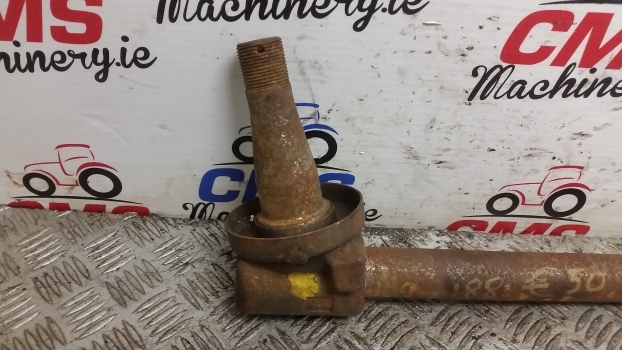 Massey Ferguson Steering Spindle 100, 200, 500, 600 Series 897475m96 897475m95 - مفصل التوجيه - جرار: صورة 3 Massey Ferguson Steering Spindle 100, 200, 500, 600 Series 897475m96 897475m95 - مفصل التوجيه - جرار: صورة 3