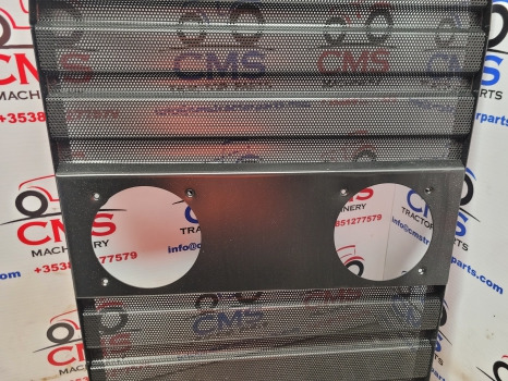 Massey Ferguson, Ursus 255, 261, 3512, 3514, 4512, 4514 450 Front Grille, Grill - شبكة أمامية: صورة 3 Massey Ferguson, Ursus 255, 261, 3512, 3514, 4512, 4514 450 Front Grille, Grill - شبكة أمامية: صورة 3