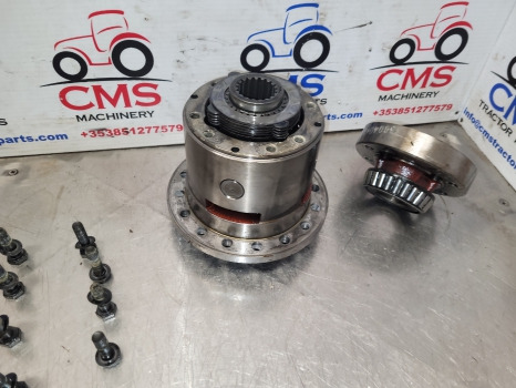 Matbro Clark Hurth Front Rear Axle Differential Assy738.04.040.01, 738.04.042.01 - المحور الأمامي: صورة 1 Matbro Clark Hurth Front Rear Axle Differential Assy738.04.040.01, 738.04.042.01 - المحور الأمامي: صورة 1