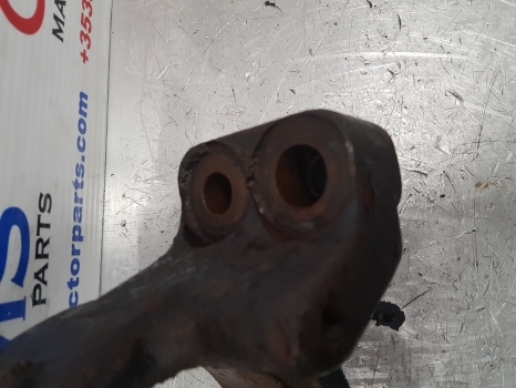 Mccormick Case Mxc, Mc Mc100 Front Axle Support Bracket Rear 138533, 318588a1 - تعليق - جرار: صورة 4 Mccormick Case Mxc, Mc Mc100 Front Axle Support Bracket Rear 138533, 318588a1 - تعليق - جرار: صورة 4