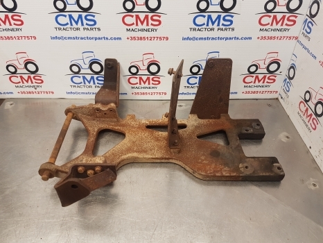 Mccormick Mc115, Mc95, Mc105 Bonnet, Hood Support 358001a1, 706569a2, 704107a2 - غطاء محرك المركبة - جرار: صورة 1 Mccormick Mc115, Mc95, Mc105 Bonnet, Hood Support 358001a1, 706569a2, 704107a2 - غطاء محرك المركبة - جرار: صورة 1