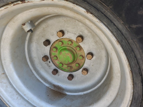 Merlo P28.7 Kt Rear Axle Hub Complete Lhs - المحور الخلفي: صورة 1 Merlo P28.7 Kt Rear Axle Hub Complete Lhs - المحور الخلفي: صورة 1