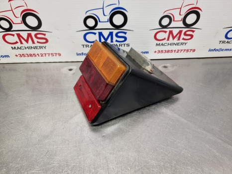 New Holland 7740, 40, Ts Series, Tail Light Support F0nn13n573aa - أضواء/ إضاءة: صورة 2 New Holland 7740, 40, Ts Series, Tail Light Support F0nn13n573aa - أضواء/ إضاءة: صورة 2
