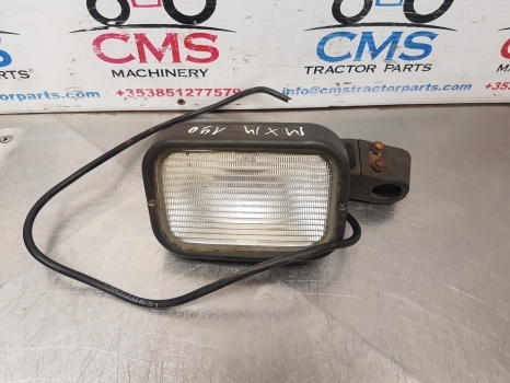 New Holland Case Mxm190, Ts115, Tm140, Tm150, Tm190 Work Lamp Light 82014950 - أضواء/ إضاءة - جرار: صورة 2 New Holland Case Mxm190, Ts115, Tm140, Tm150, Tm190 Work Lamp Light 82014950 - أضواء/ إضاءة - جرار: صورة 2