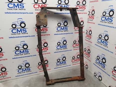 New Holland Case Puma T6000, T7 T7.200 Hood Bonnet Support 84148993, 84355109 - غطاء محرك المركبة - جرار: صورة 1 New Holland Case Puma T6000, T7 T7.200 Hood Bonnet Support 84148993, 84355109 - غطاء محرك المركبة - جرار: صورة 1