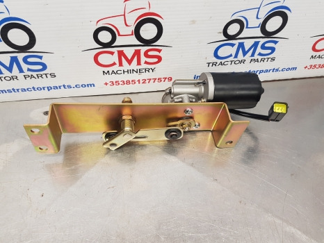 New Holland Case, Tsa, T6000, T7 Case, Wiper Motor Front Brand New 82032050 - مساحة الزجاج الأمامي - الآلات الزراعية: صورة 4 New Holland Case, Tsa, T6000, T7 Case, Wiper Motor Front Brand New 82032050 - مساحة الزجاج الأمامي - الآلات الزراعية: صورة 4
