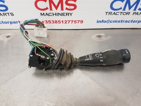 New Holland T5.95, T5.115, T5.105 Windshiel Wiper, Light Switch 84488625 - النظام الكهربائي - جرار: صورة 2 New Holland T5.95, T5.115, T5.105 Windshiel Wiper, Light Switch 84488625 - النظام الكهربائي - جرار: صورة 2