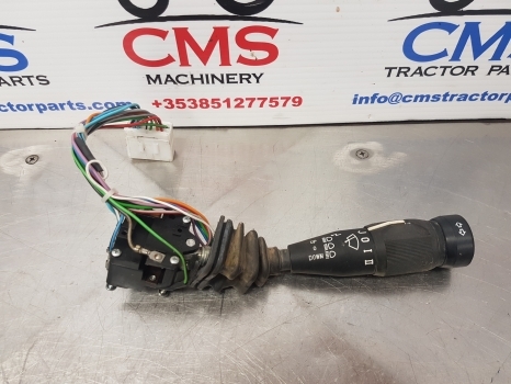 New Holland T5.95, T5.115, T5.105 Windshiel Wiper, Light Switch 84488625 - النظام الكهربائي - جرار: صورة 1 New Holland T5.95, T5.115, T5.105 Windshiel Wiper, Light Switch 84488625 - النظام الكهربائي - جرار: صورة 1