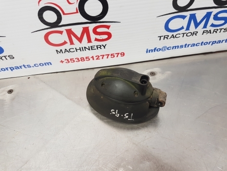 New Holland T5.95, T5, T4 Work Lamp Rhs 84279202 - أضواء/ إضاءة - جرار: صورة 4 New Holland T5.95, T5, T4 Work Lamp Rhs 84279202 - أضواء/ إضاءة - جرار: صورة 4