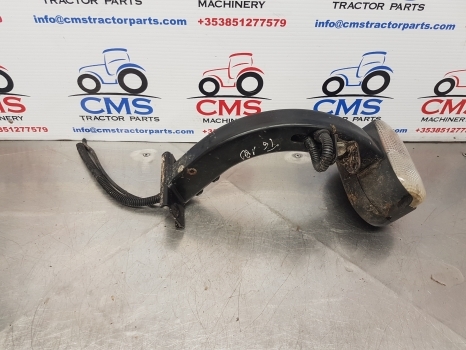 New Holland T6.180, Case Maxxum 115 Front Indicator Light Support Lhs 47705327 - أضواء/ إضاءة - جرار: صورة 5 New Holland T6.180, Case Maxxum 115 Front Indicator Light Support Lhs 47705327 - أضواء/ إضاءة - جرار: صورة 5