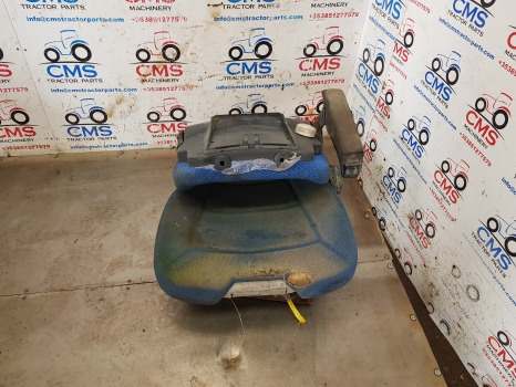 New Holland T7030, T7000, T7040, T7050, Driver Seat Assy Parts Only 87646744 - مقعد - الآلات الزراعية: صورة 1 New Holland T7030, T7000, T7040, T7050, Driver Seat Assy Parts Only 87646744 - مقعد - الآلات الزراعية: صورة 1