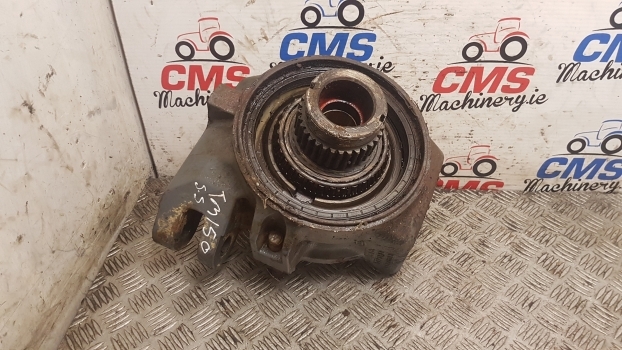 New Holland Tm, Tm150 Supersteer Front Axle Steering Spindle Rhs 5179271 - مفصل التوجيه - جرار: صورة 1 New Holland Tm, Tm150 Supersteer Front Axle Steering Spindle Rhs 5179271 - مفصل التوجيه - جرار: صورة 1