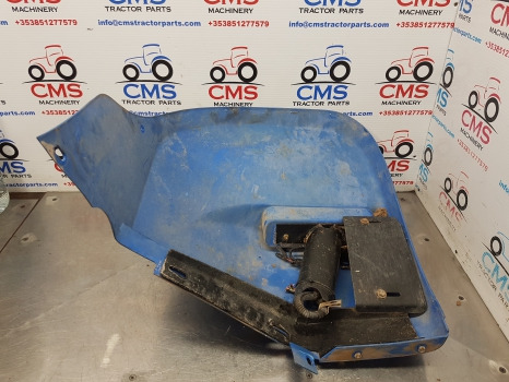 New Holland Tm, Ts, Tl, 60, 40, 35 Series, Mudguard Extension Rhs 82007495 - رفرف المركبة: صورة 4 New Holland Tm, Ts, Tl, 60, 40, 35 Series, Mudguard Extension Rhs 82007495 - رفرف المركبة: صورة 4