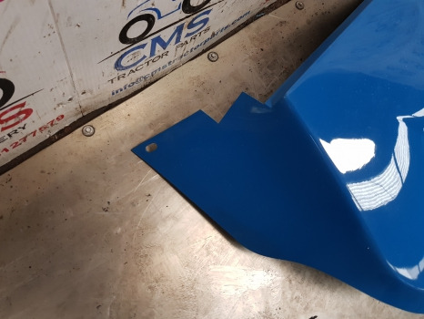 New Holland Tm, Ts, Tl, 60, 40, 35 Series, Mudguard Extension Rhs 82007495 - رفرف المركبة: صورة 4 New Holland Tm, Ts, Tl, 60, 40, 35 Series, Mudguard Extension Rhs 82007495 - رفرف المركبة: صورة 4