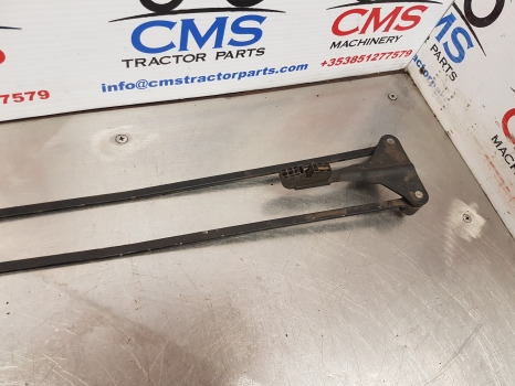 New Holland Tm120, 140 Case Mxm Front Windshield Wiper 82942149, 81875804 - مساحة الزجاج الأمامي - الآلات الزراعية: صورة 3 New Holland Tm120, 140 Case Mxm Front Windshield Wiper 82942149, 81875804 - مساحة الزجاج الأمامي - الآلات الزراعية: صورة 3