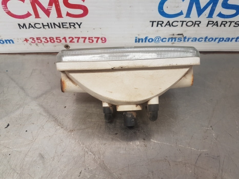 New Holland Ts115a, Ts110 Work Lamp Light 82031075, 82031071, 82031070 - أضواء/ إضاءة: صورة 3 New Holland Ts115a, Ts110 Work Lamp Light 82031075, 82031071, 82031070 - أضواء/ إضاءة: صورة 3