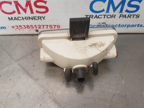 New Holland Ts115a, Ts110 Work Lamp Light 82031075, 82031071, 82031070 - أضواء/ إضاءة: صورة 2 New Holland Ts115a, Ts110 Work Lamp Light 82031075, 82031071, 82031070 - أضواء/ إضاءة: صورة 2