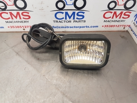 New Holland Ts115a Work Lamp Light 82031084, 84313308 - أضواء/ إضاءة - جرار: صورة 4 New Holland Ts115a Work Lamp Light 82031084, 84313308 - أضواء/ إضاءة - جرار: صورة 4