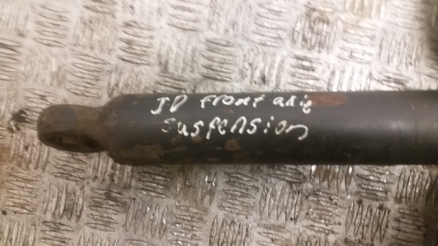 Old Stock Old Stock Front Axle Suspension Cylinder Ram - تعليق - جرار: صورة 5 Old Stock Old Stock Front Axle Suspension Cylinder Ram - تعليق - جرار: صورة 5