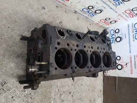 Same Explorer 65, 70 75, 80 Engine Crankcase Block 065.1110.0, 9.06599.41.3 - علبة المرافق - جرار: صورة 3 Same Explorer 65, 70 75, 80 Engine Crankcase Block 065.1110.0, 9.06599.41.3 - علبة المرافق - جرار: صورة 3