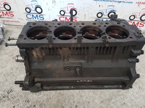 Same Explorer 65, 70 75, 80 Engine Crankcase Block 065.1110.0, 9.06599.41.3 - علبة المرافق - جرار: صورة 1 Same Explorer 65, 70 75, 80 Engine Crankcase Block 065.1110.0, 9.06599.41.3 - علبة المرافق - جرار: صورة 1