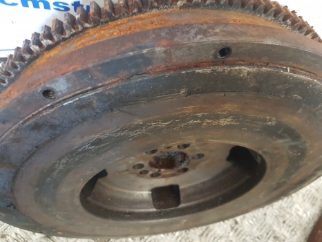 Same Panther 90 Leopard 85 Tiger 100 Engine Flywheel 0.048.1241.3/10 - دولاب الموازنة - جرار: صورة 4 Same Panther 90 Leopard 85 Tiger 100 Engine Flywheel 0.048.1241.3/10 - دولاب الموازنة - جرار: صورة 4