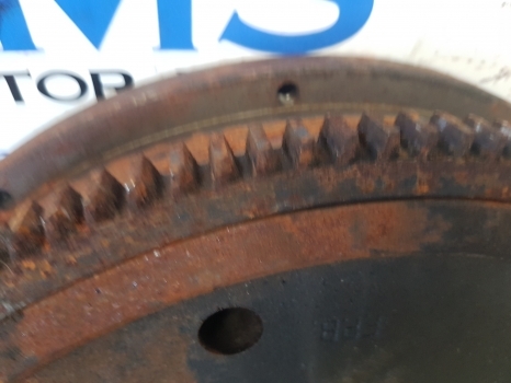 Same Panther 90 Leopard 85 Tiger 100 Engine Flywheel 0.048.1241.3/10 - دولاب الموازنة - جرار: صورة 2 Same Panther 90 Leopard 85 Tiger 100 Engine Flywheel 0.048.1241.3/10 - دولاب الموازنة - جرار: صورة 2