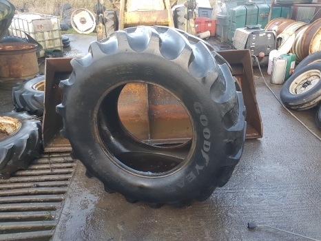 Tyre Dt820 Goodyear 540/65r28, 540/65 R28 - إطارات - جرار: صورة 1 Tyre Dt820 Goodyear 540/65r28, 540/65 R28 - إطارات - جرار: صورة 1