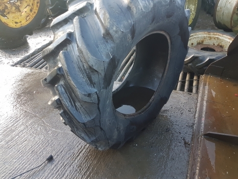 Tyre Dt820 Goodyear 540/65r28, 540/65 R28 - إطارات - جرار: صورة 5 Tyre Dt820 Goodyear 540/65r28, 540/65 R28 - إطارات - جرار: صورة 5