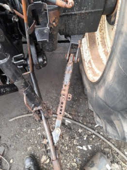 Valtra 6100, 6200, 6300, 6400 Stabiliser Assy V37119000 - تعليق: صورة 1 Valtra 6100, 6200, 6300, 6400 Stabiliser Assy V37119000 - تعليق: صورة 1
