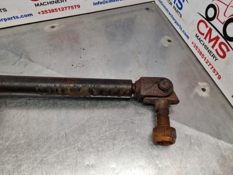 Valtra S230, S240, S260, S280 Stabiliser Assy V34148800 - تعليق: صورة 5 Valtra S230, S240, S260, S280 Stabiliser Assy V34148800 - تعليق: صورة 5