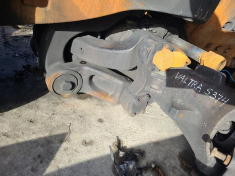 Valtra S374 Front Axle Suspension Bracket 770/624 7700103201, 7700103201 - تعليق: صورة 2 Valtra S374 Front Axle Suspension Bracket 770/624 7700103201, 7700103201 - تعليق: صورة 2
