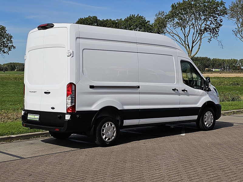 Ford Transit 2.0 L3H3 RWD Navi - فان: صورة 3 Ford Transit 2.0 L3H3 RWD Navi - فان: صورة 3