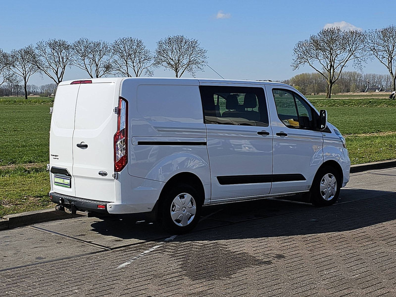 Ford Transit Custom 2.0 L1H1 Dubbel Cabine ! - فان المدمجة: صورة 3 Ford Transit Custom 2.0 L1H1 Dubbel Cabine ! - فان المدمجة: صورة 3
