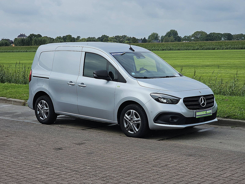 Mercedes-Benz Citan 110 CDI 3-Zits LED Automaat! - شاحنة مغلقة الصندوق: صورة 4 Mercedes-Benz Citan 110 CDI 3-Zits LED Automaat! - شاحنة مغلقة الصندوق: صورة 4