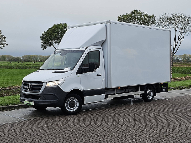 Mercedes-Benz Sprinter 314 Bakwagen Laadklep! - شاحنة مغلقة الصندوق: صورة 2 Mercedes-Benz Sprinter 314 Bakwagen Laadklep! - شاحنة مغلقة الصندوق: صورة 2